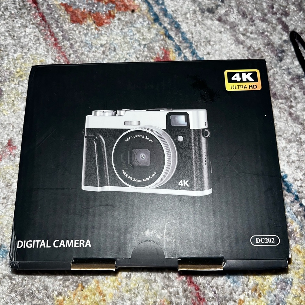 Digital camera - Picture 5 of 6